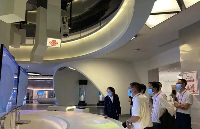 良好的生態為綠色發展鋪平道路!貴陽生態文明建設引來嘉賓點贊.jpeg 良好的生態為綠色發展鋪平道路!貴陽生態文明建設引來嘉賓點贊.jpeg