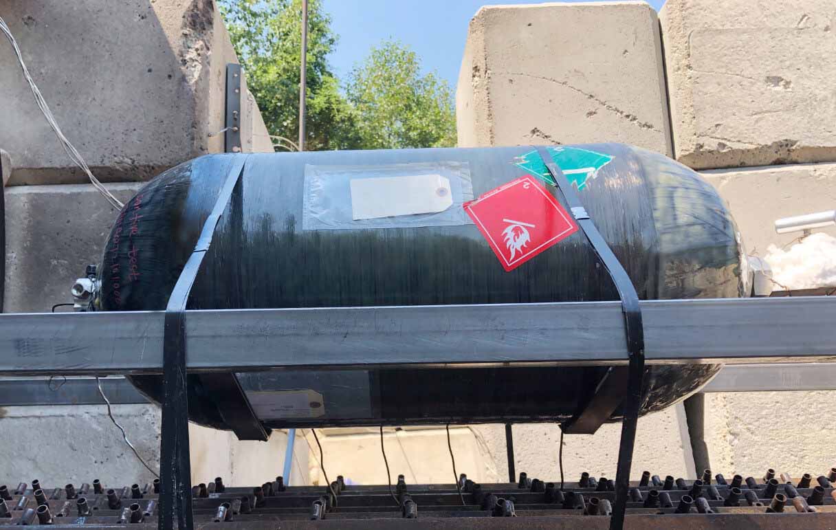 破防?未勢能源70MPa IV型車載儲氫瓶,能止火,永不破防!.jpg 破防?未勢能源70MPa IV型車載儲氫瓶,能止火,永不破防!.jpg