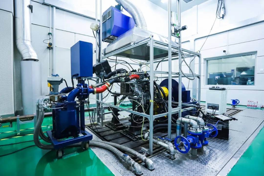 首臺(tái)氫內(nèi)燃機(jī)熱效率有望達(dá)到44%,廣汽研究院不凡的“點(diǎn)火”!.jpeg 首臺(tái)氫內(nèi)燃機(jī)熱效率有望達(dá)到44%,廣汽研究院不凡的“點(diǎn)火”!.jpeg