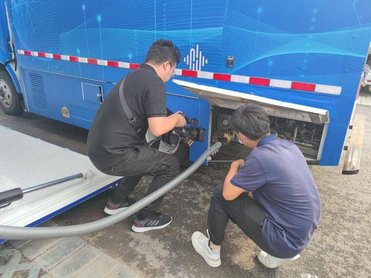 西部首座低壓可移動(dòng)式加氫站在西安問(wèn)世.jpg 西部首座低壓可移動(dòng)式加氫站在西安問(wèn)世.jpg