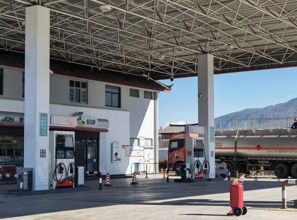 云南省第一個(gè)加氫站在麗江開工建設(shè).jpg 云南省第一個(gè)加氫站在麗江開工建設(shè).jpg