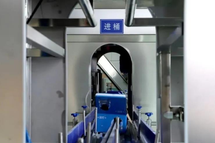 年產50萬桶純凈水150萬袋富氫水建設項目正在和碩加緊建設中.jpg 年產50萬桶純凈水150萬袋富氫水建設項目正在和碩加緊建設中.jpg