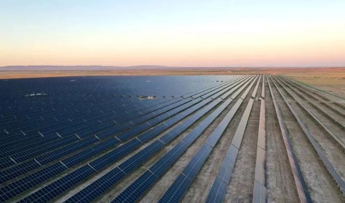 綠氫破局!東方鍋爐中標首個光伏氫能綜合開發項目 綠氫破局!東方鍋爐中標首個光伏氫能綜合開發項目