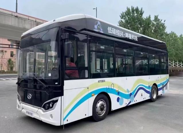 紹興首輛自主研發的氫能大巴榮獲市場準入.jpg 紹興首輛自主研發的氫能大巴榮獲市場準入.jpg