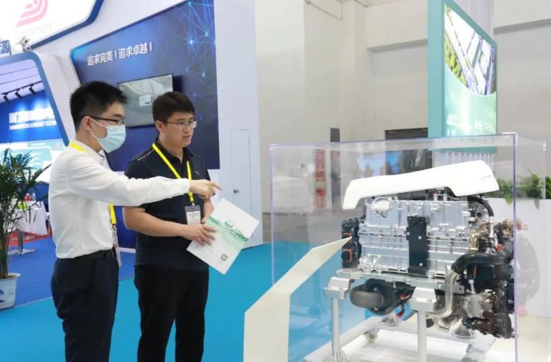 2023北京國際商用車展華豐燃料電池攜大功率新品驚艷亮相.jpg