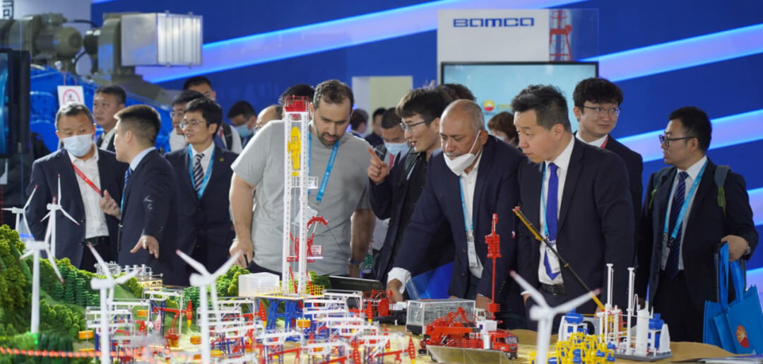 寶石機械攜多項創新技術產品 “京”彩亮相第二十三屆CIPPE展會5.jpg