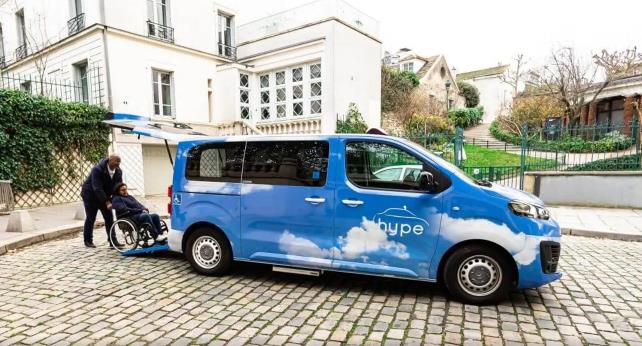 斯泰蘭蒂斯和Hype聯手打造氫動力出租車,為殘疾人士提供零排放服務.jpg
