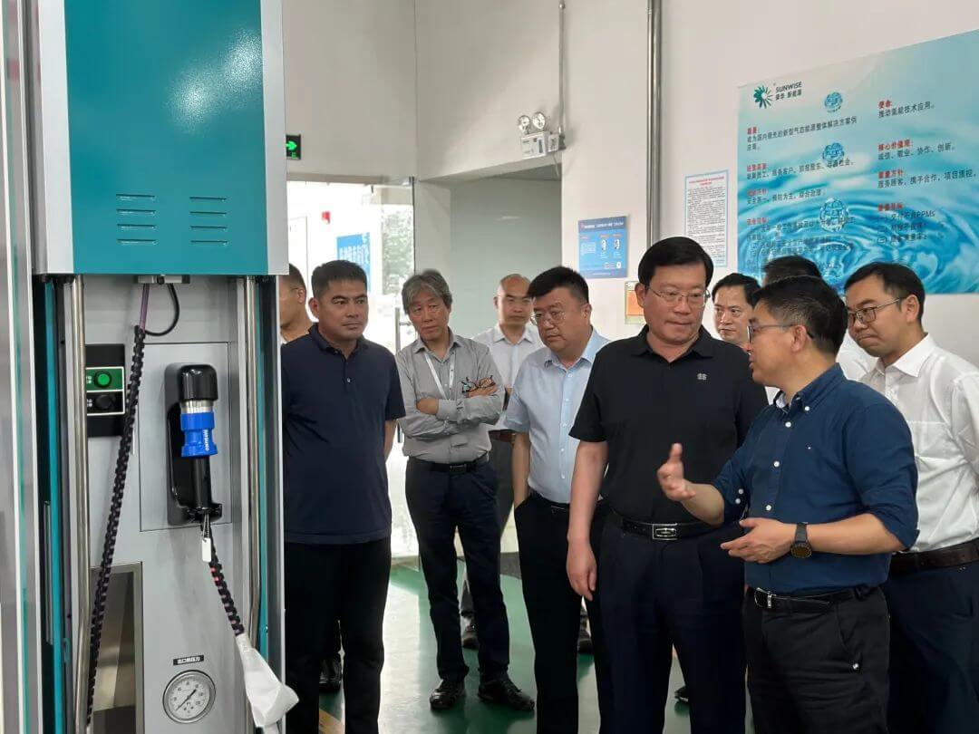 徐州市沛縣縣委書記丁廣州調研舜華新能源-1.jpg
