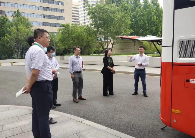 中國銀行來訪氫動力科技,深化氫能零碳交通合作.jpg 中國銀行來訪氫動力科技,深化氫能零碳交通合作.jpg