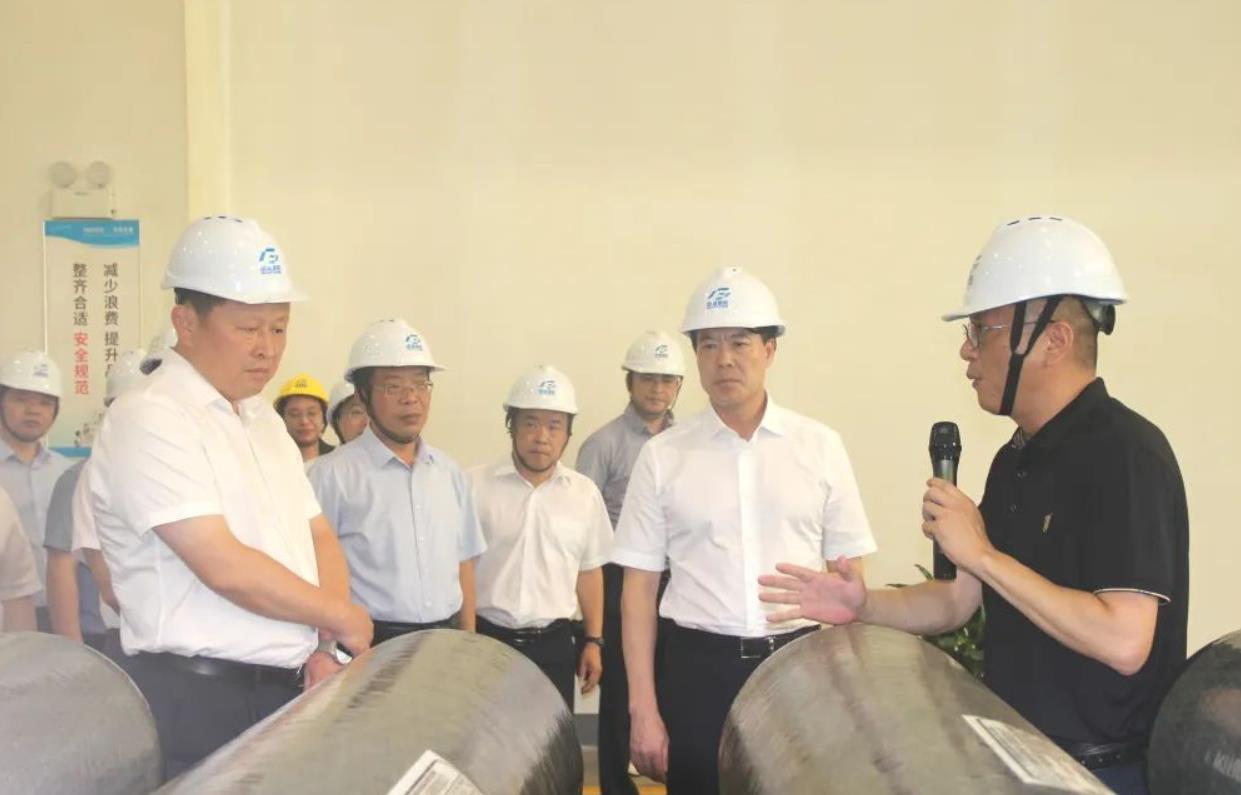 湖南省寧鄉市黨政考察團蒞臨國富氫能-1.jpg